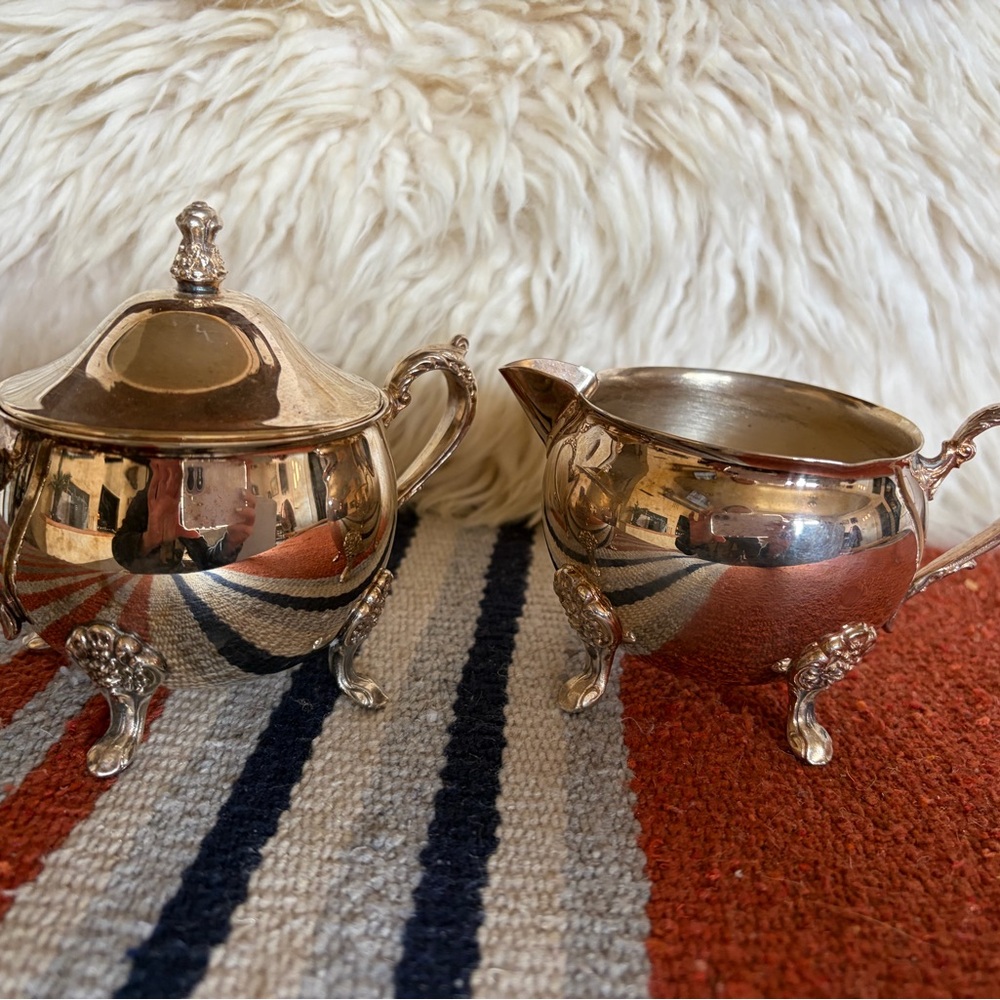 Vintage Sheridan Silver Co Silver Plated  Sugar And Creamer Set Sterling